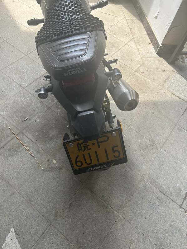 二手五羊本田鸷道 CB190SS