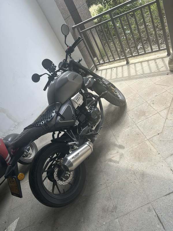 二手五羊本田鸷道 CB190SS