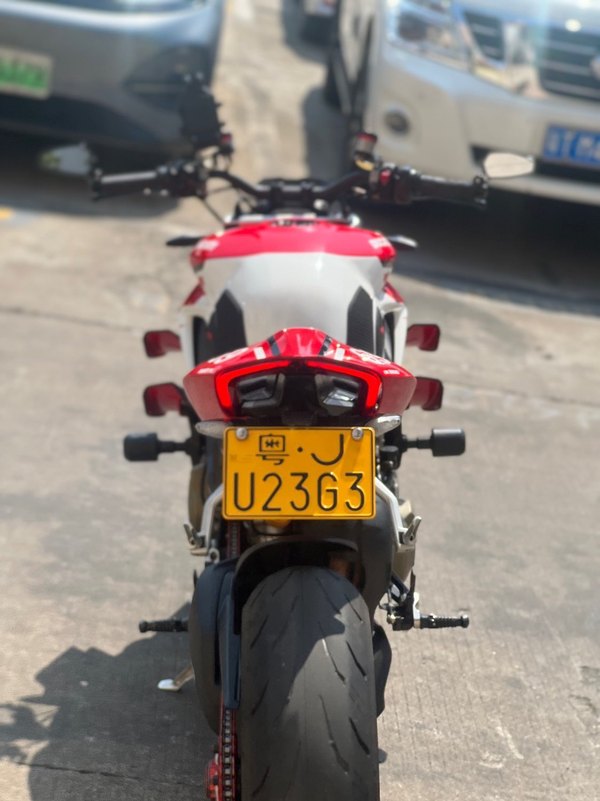 二手杜卡迪Street Fighter V4