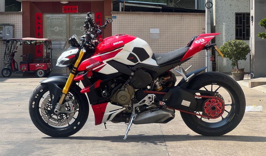 二手杜卡迪Street Fighter V4