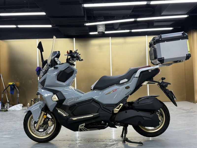 二手三阳哈士奇 Husky ADV150