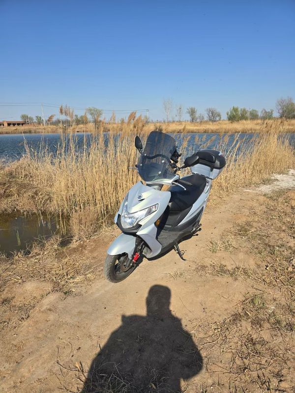 二手济南铃木优驿 UE125T