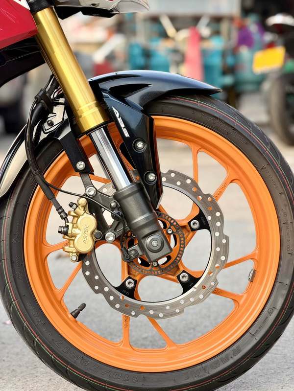 二手五羊本田CB190R 暴锋眼