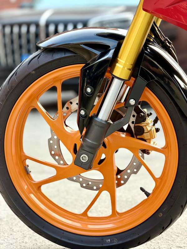 二手五羊本田CB190R 暴锋眼