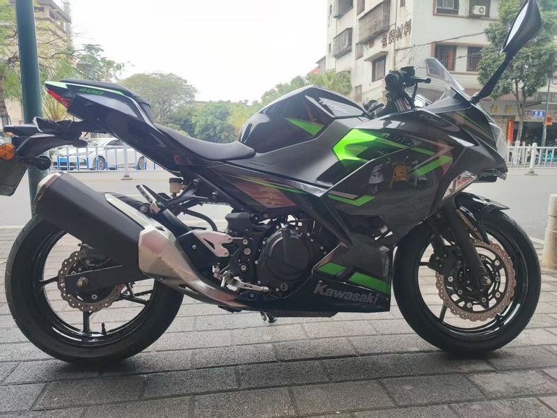 二手川崎Ninja 400