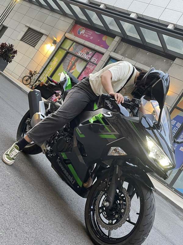 二手川崎Ninja 400