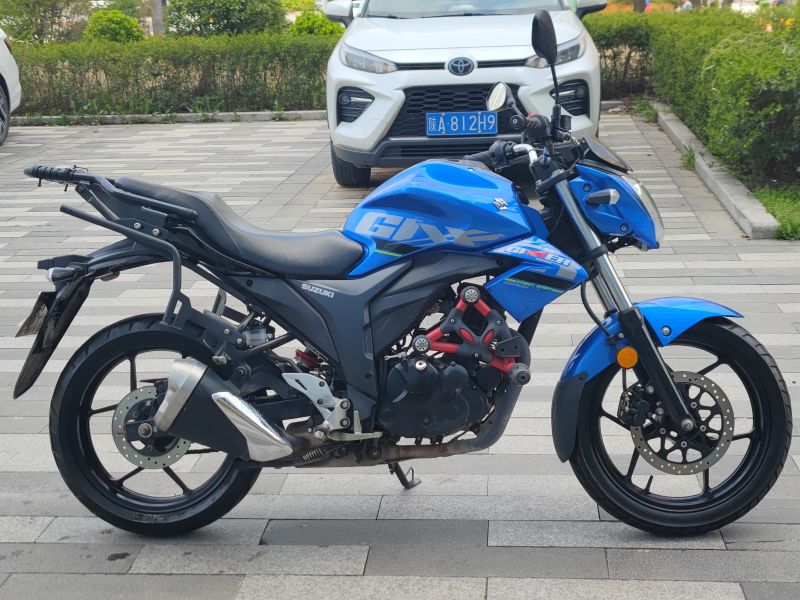 二手济南铃木极客飒 Gixxer 155 NK