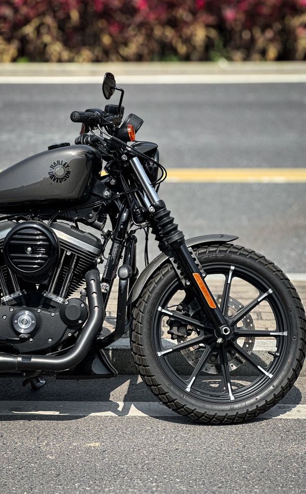 二手哈雷戴维森Iron883 硬汉