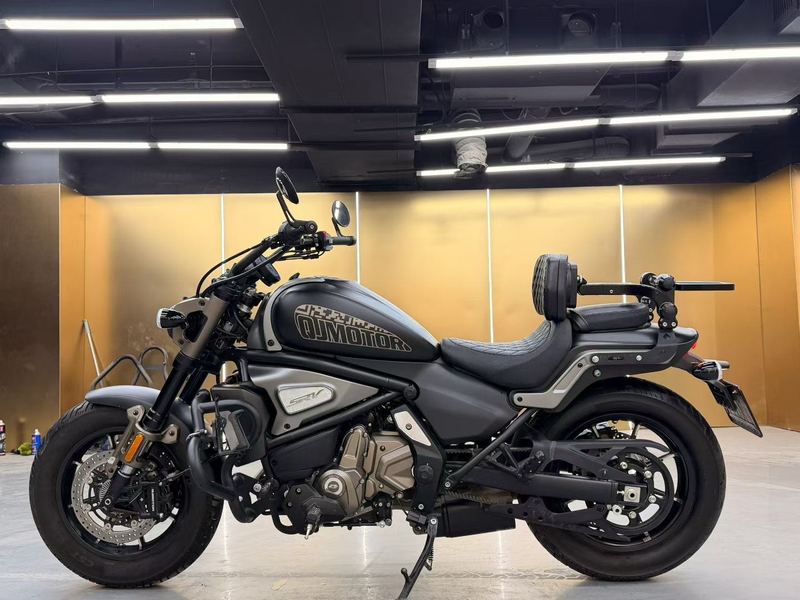 二手QJMOTOR闪700