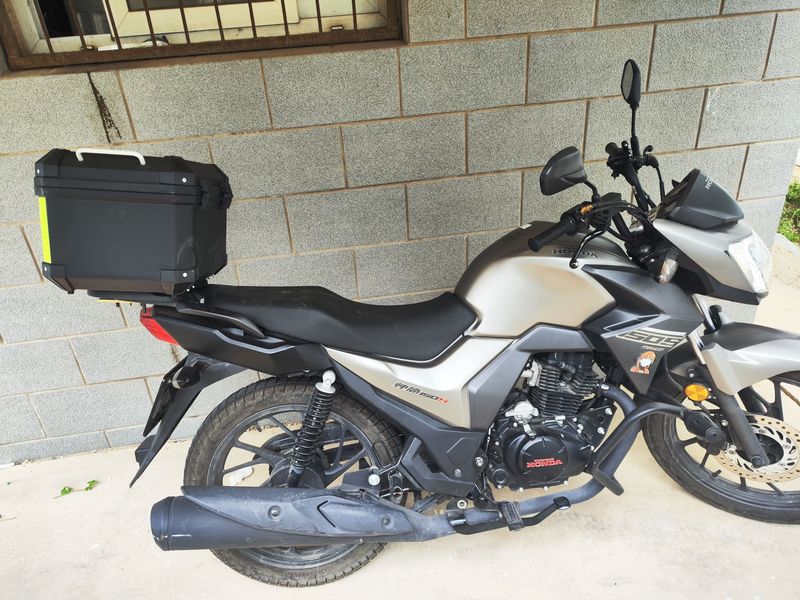 二手五羊本田帅影150