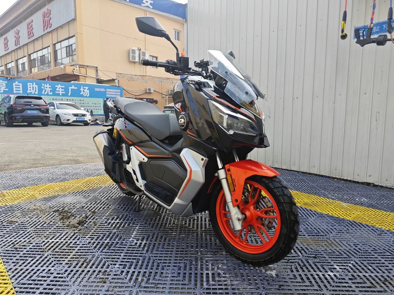 二手QJMOTOR鸿150ADV