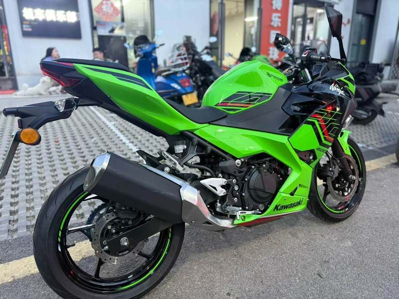 二手川崎Ninja 400