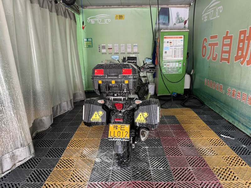 二手豪爵铃木DL250