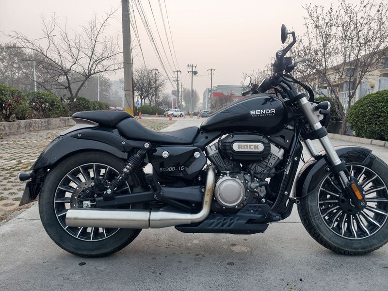 二手奔达Rock300 灰石