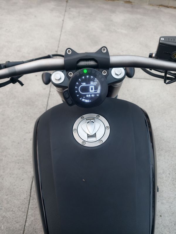 二手奔达Rock300 灰石