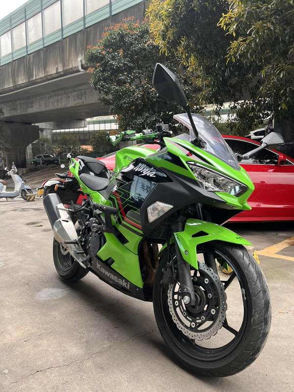 二手川崎Ninja 400