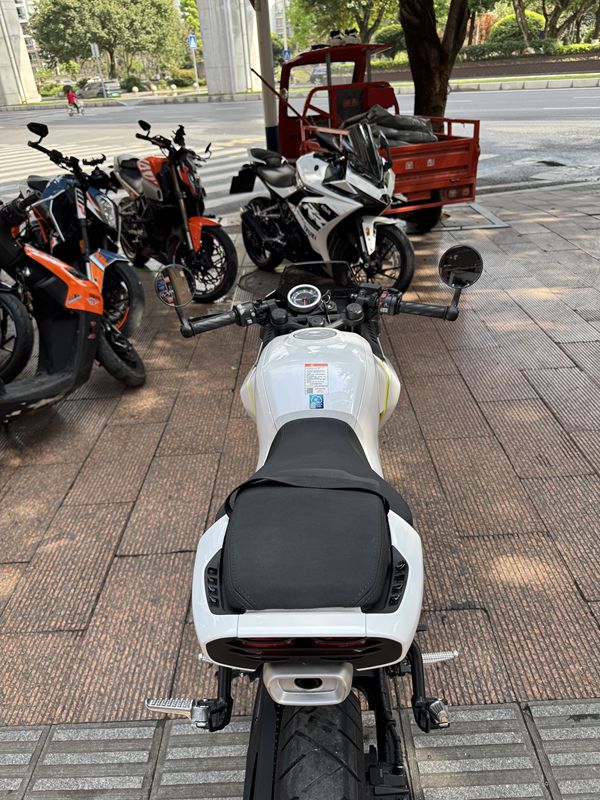 二手春风XO狒狒