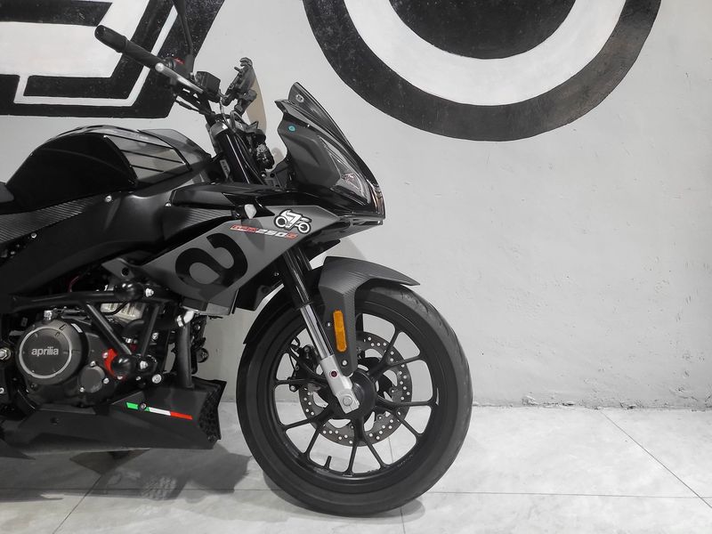 二手宗申阿普利亚GPR250S