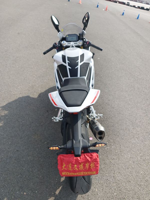 二手张雪机车500RR