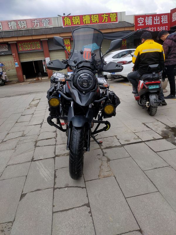 二手豪爵铃木DL250