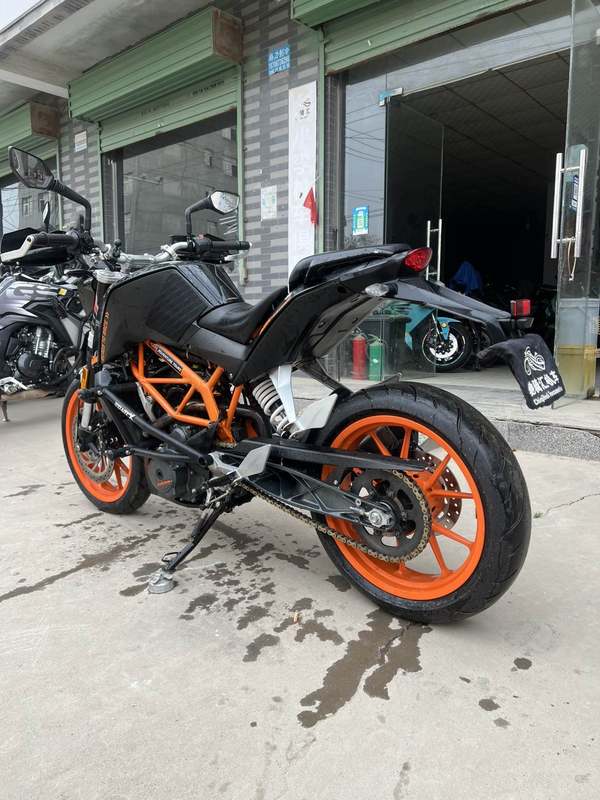 二手KTMR2R390 Duke