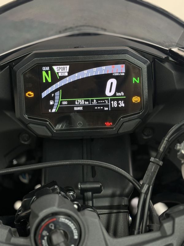 二手川崎Ninja ZX-6R 