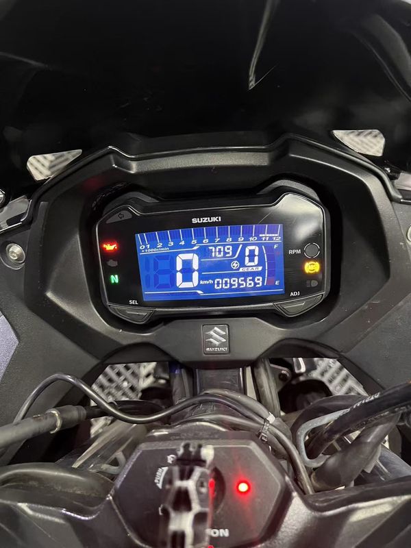 二手豪爵铃木GSX250R