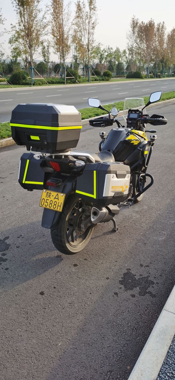 二手豪爵铃木DL250