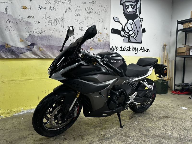 二手贝纳利龙卷风 Tornado 552R