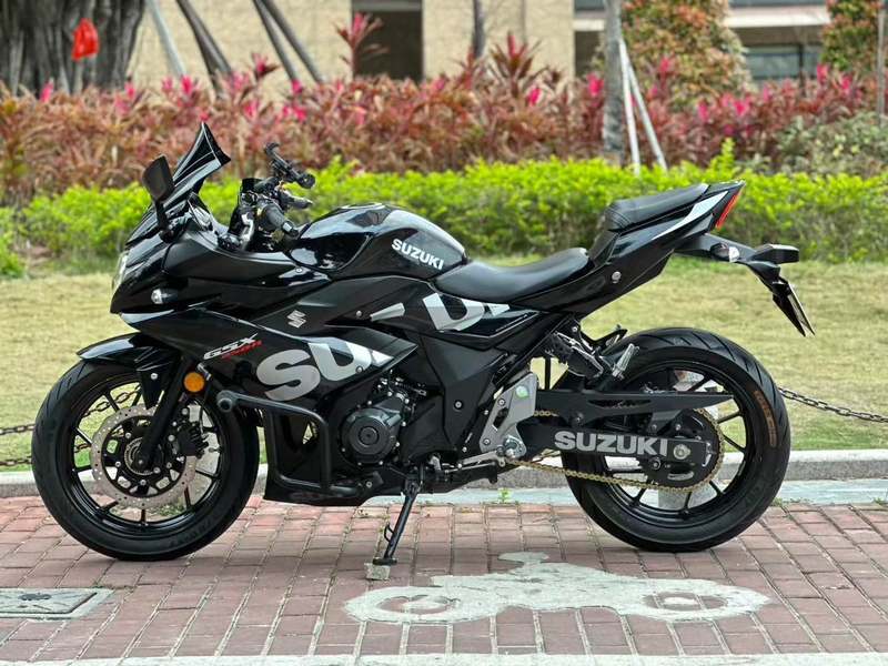 二手豪爵铃木GSX250R