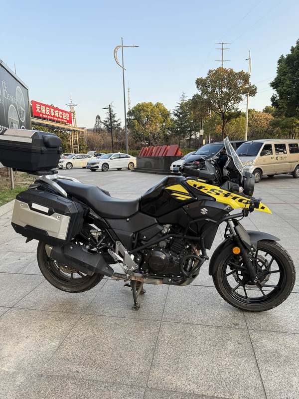 二手豪爵铃木DL250