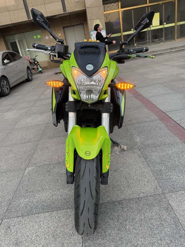 二手贝纳利TNT600i