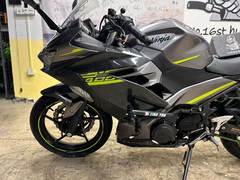 二手川崎Ninja 400