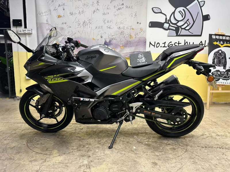 二手川崎Ninja 400