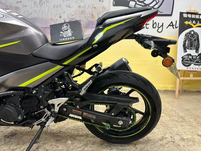 二手川崎Ninja 400