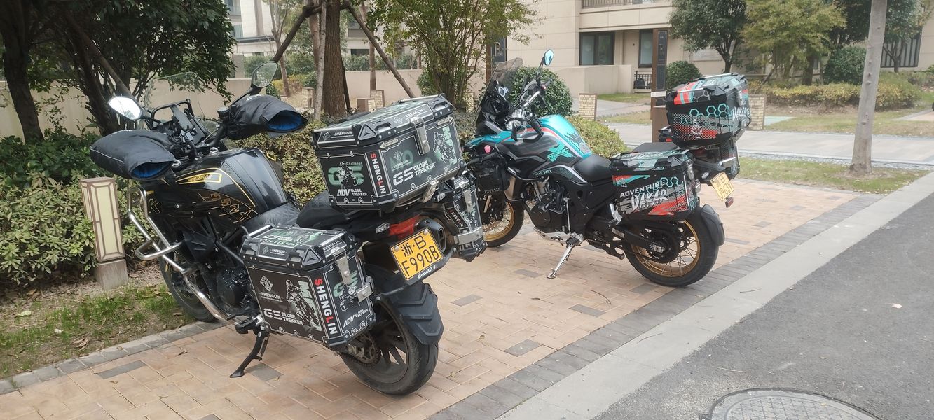 二手贝纳利TRK552