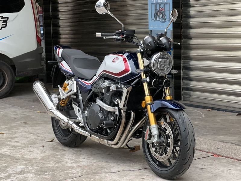 二手本田CB1300 Super Four