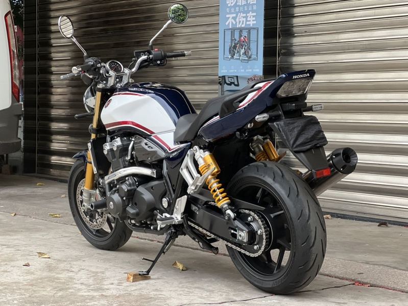 二手本田CB1300 Super Four