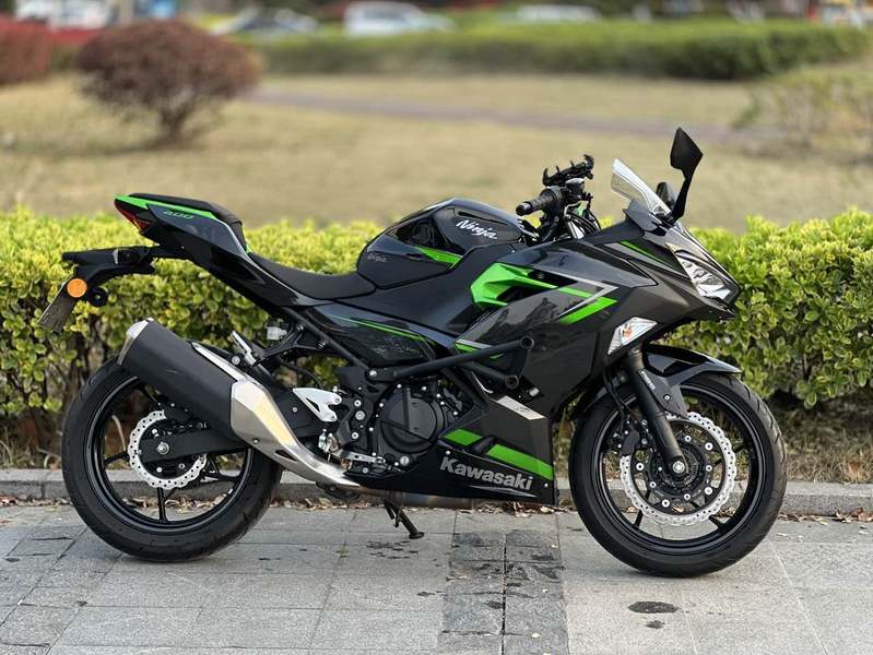二手川崎Ninja 400