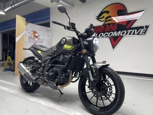 二手贝纳利幼狮 Leoncino 250