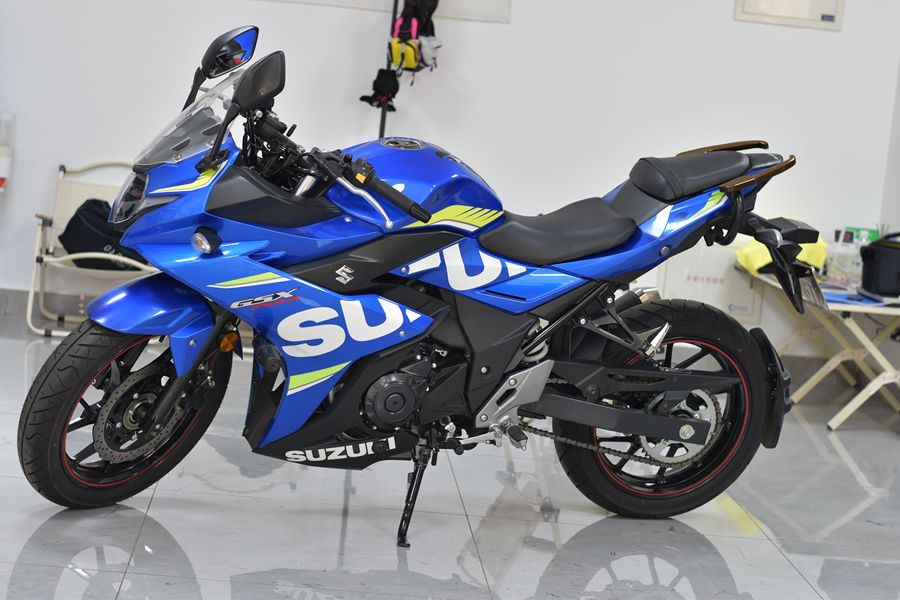 二手豪爵铃木GSX250R