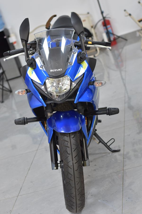 二手豪爵铃木GSX250R