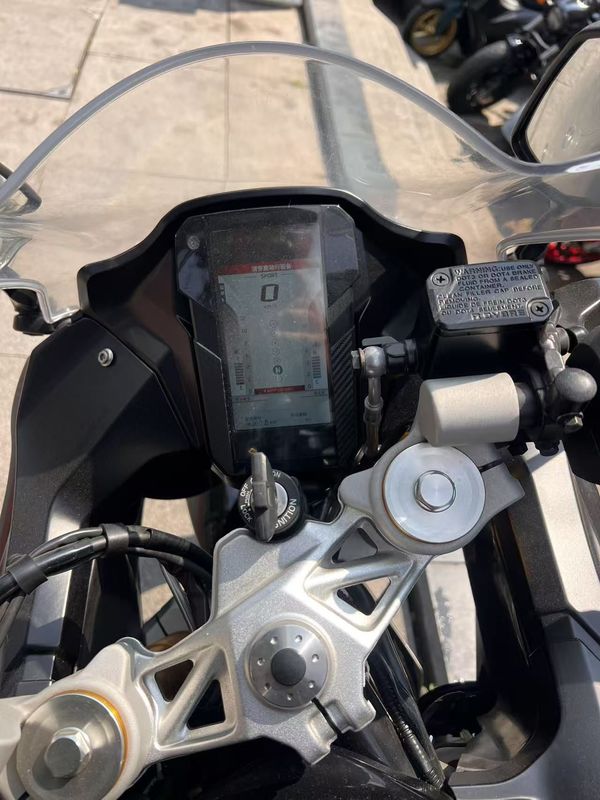 二手宝马G 310 RR