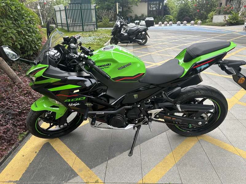 二手川崎Ninja 400