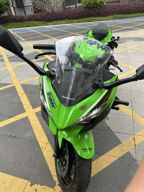 二手川崎Ninja 400