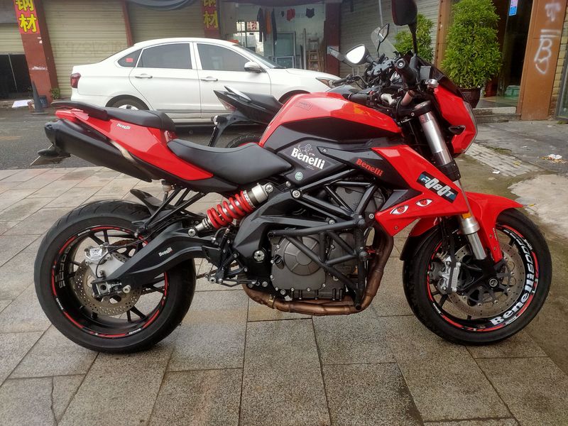 二手贝纳利TNT600i