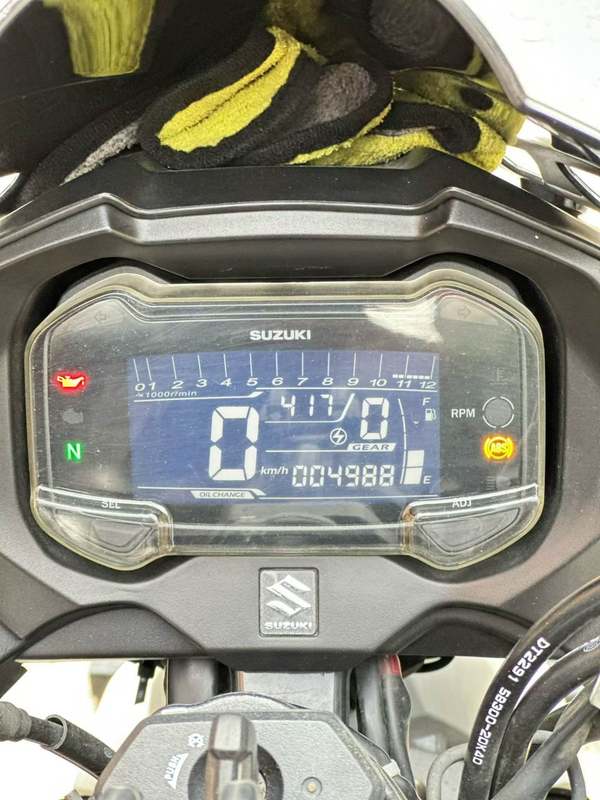 二手豪爵铃木GSX250R