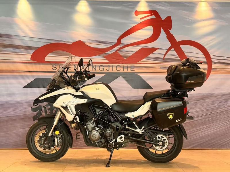 二手贝纳利金鹏 TRK502