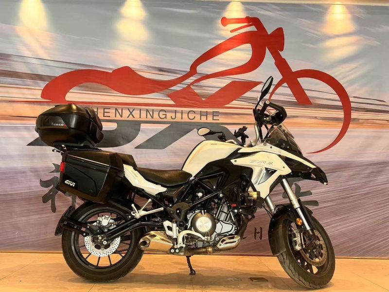 二手贝纳利金鹏 TRK502