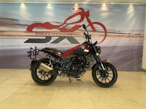 二手贝纳利幼狮 Leoncino 250